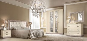 Комод узкий Тиффани штрих-лак/серебро (ТФКМ-2 ) в Агрызе - agryz.ok-mebel.com | фото 2