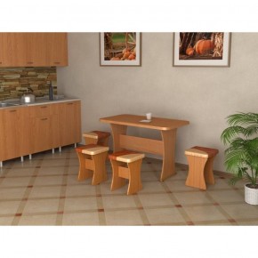 Кухонный стол и 4 табурета Титул в Агрызе - agryz.ok-mebel.com | фото 1