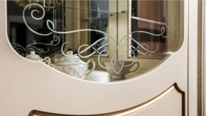 Витрина одностворчатая Мона Лиза (крем) в Агрызе - agryz.ok-mebel.com | фото 6